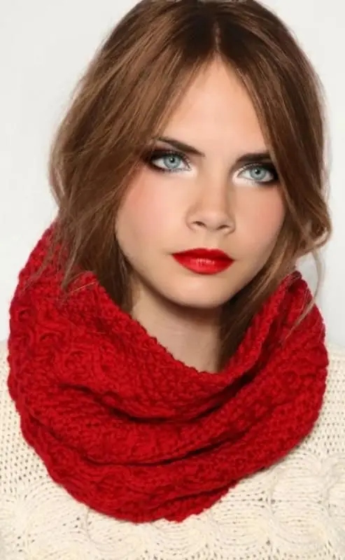 hair,clothing,face,red,fashion accessory,